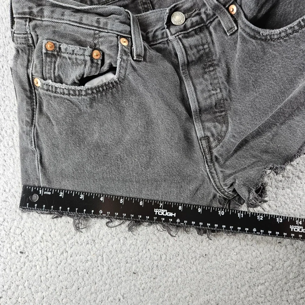Levis Shorts Womens 25 Black 501 Black Denim Jean Cutoff Frayed Hem Beach - Picture 12 of 16